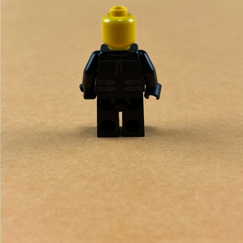 LEGO City Bandit Male Minifigure 60042 High Speed Police Chase Criminal Crook 2”